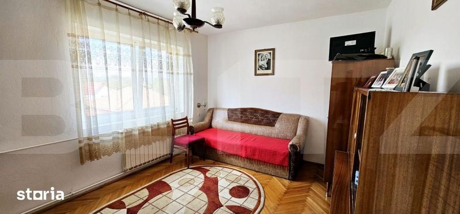 Casă cu 2 camere decomandat cu Teren 302 Mp în Spitalului