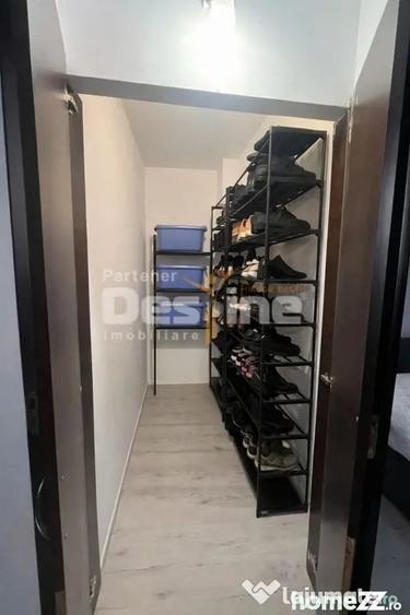 Apartament cu 3 camere decomandat în Inel I