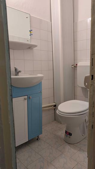 Apartament cu 3 camere decomandat în Vest