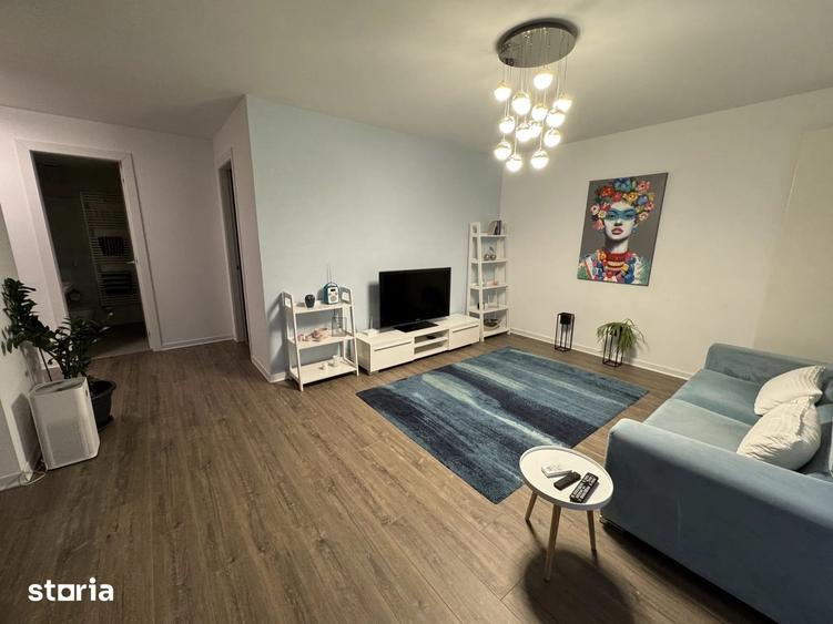 Apartament cu 2 camere semidecomandat, mobilat în Pipera