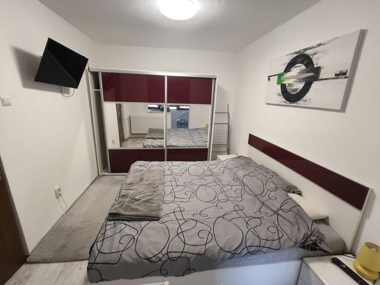 Apartament cu 2 camere semidecomandat în Central
