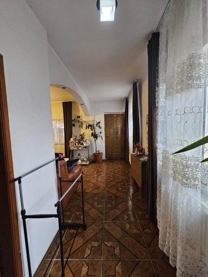 Casă individuală cu 3 camere cu Canalizare în Brestei