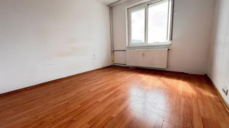 Apartament cu 3 camere decomandat în Rahova