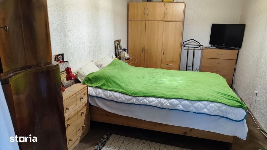 Apartament cu 4 camere în Obor