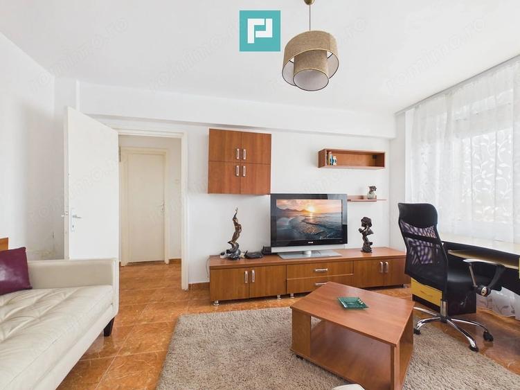 Apartament cu 3 camere decomandat în Ultracentral