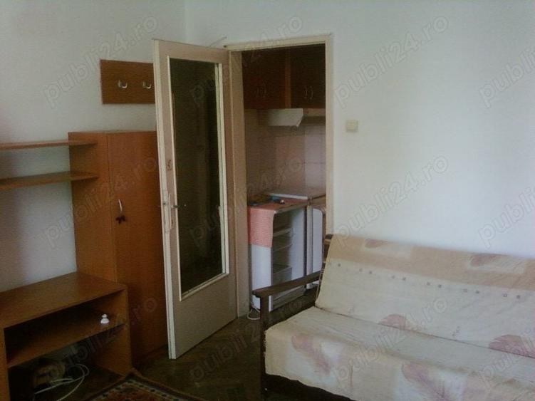 Garsonieră decomandată în Giurgiului