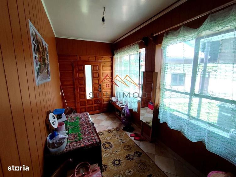 Casă cu 4 camere decomandat cu Teren 890 Mp în Slobozia