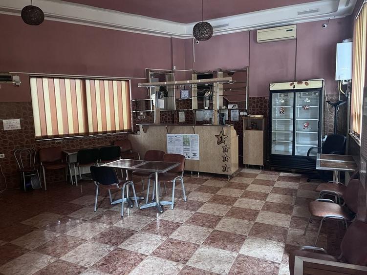 Spațiu comercial, de 57 mp, în Central