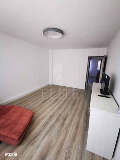 Apartament cu 2 camere decomandat în Plopilor