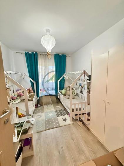 Apartament cu 3 camere decomandat, mobilat în Astra