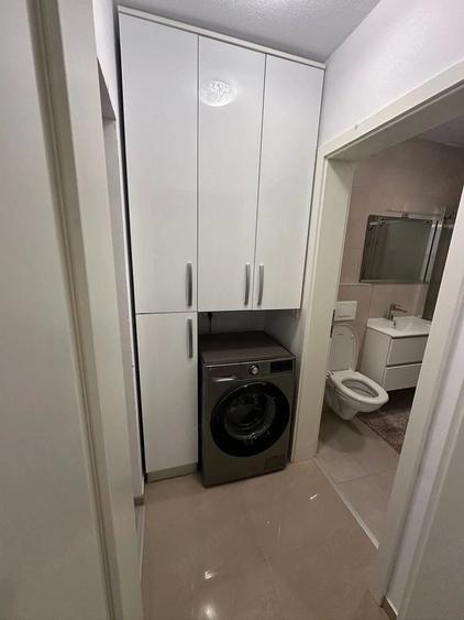 Apartament cu 2 camere decomandat în Giroc