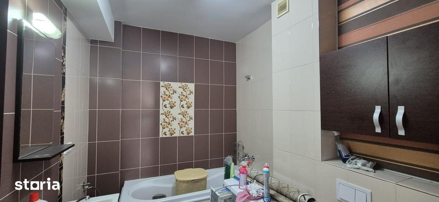 De inchiriat ap. 2 camere -75 mp - zona Ultracentrala - 6