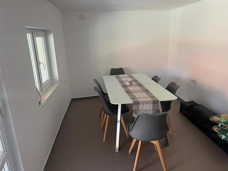 Casă cu 3 camere cu Teren 2019 Mp în Birtin