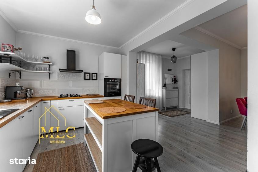Casă cu 5 camere cu Teren 300 Mp în Crevedia