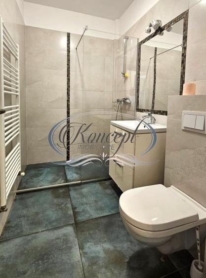 Apartament cu 3 camere semidecomandat, mobilat în Europa