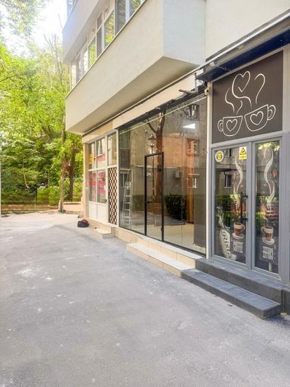 Spațiu comercial, de 20 mp, în Berceni