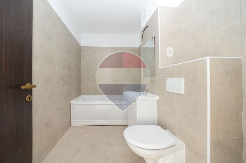 Apartament cu 2 camere semidecomandat în Sânpetru