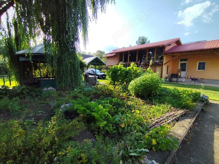 Breaza, casa P+M, teren 900 mp, zona linistita - 1