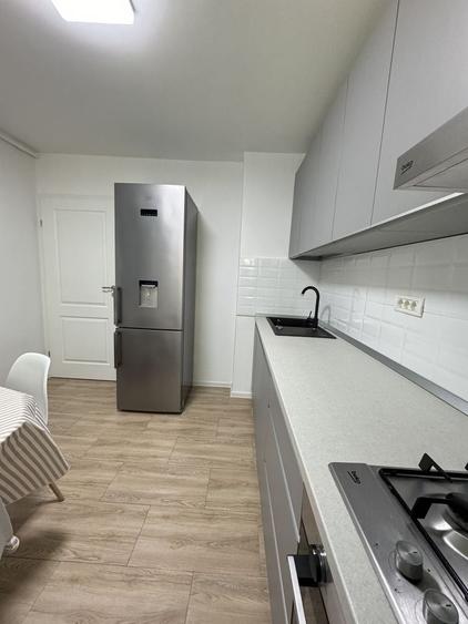 Apartament cu 2 camere decomandat în Rahova