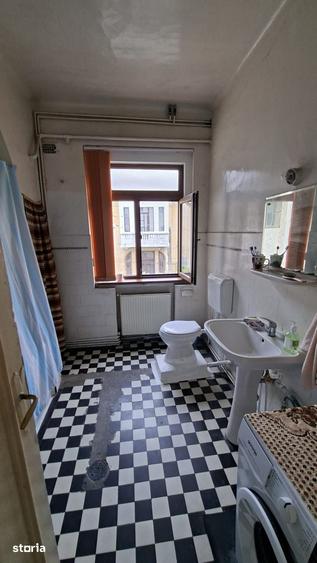 Apartament cu 3 camere în Sud