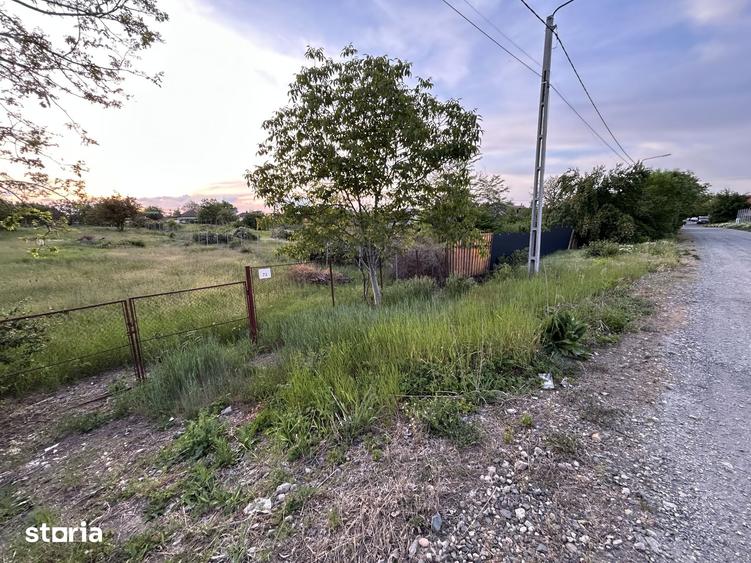 Vand teren intravilan,ptr.constructie,st.1440 mp.(70x20,5ml),Ar.Nou - 2