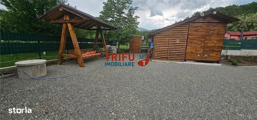 Casă cu 1 camere cu Teren 1335 Mp în Ampoița