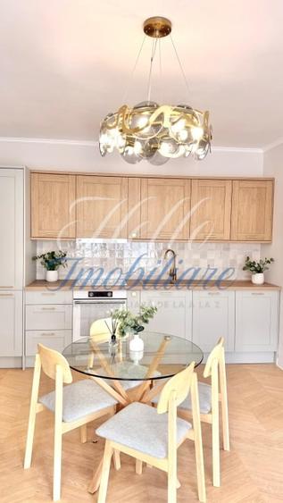 Apartament cu 3 camere în Florești