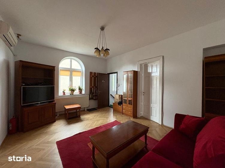 Apartament cu 3 camere în Domenii