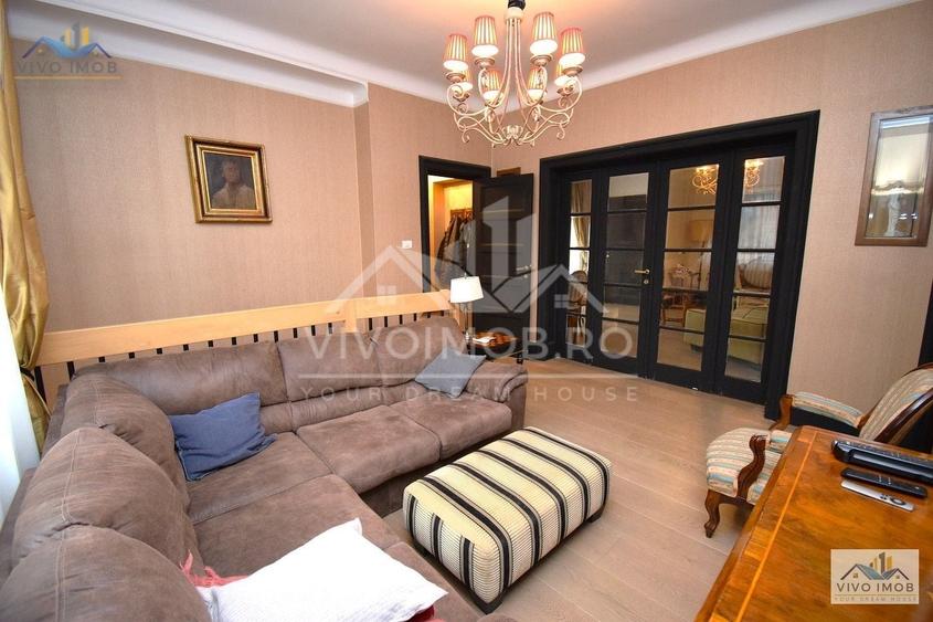 Apartament cu 6 camere decomandat, mobilat în Cotroceni