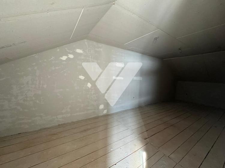 Duplex cu 4 camere cu Teren 250 Mp în Șelimbăr
