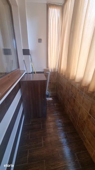 Apartament cu 2 camere semidecomandat în Tomis II