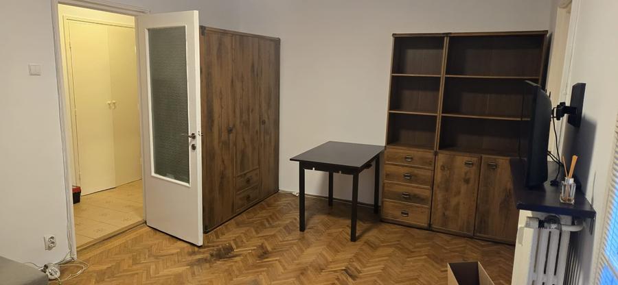 Garsonieră decomandată în Vatra Luminoasă