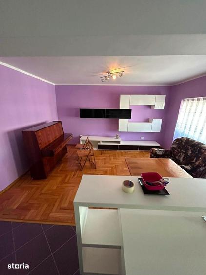 Apartament cu 3 camere decomandat în Ultracentral