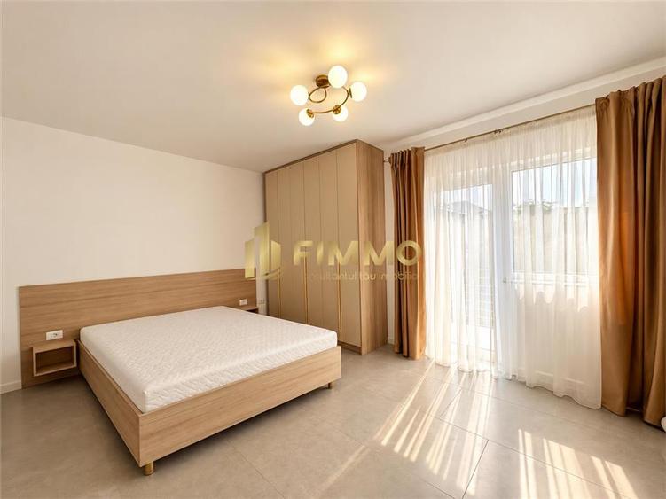 Apartament cu 2 camere semidecomandat, mobilat în Est — fotografia 1