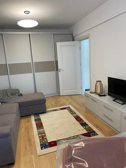 Apartament cu 2 camere în 7 Noiembrie