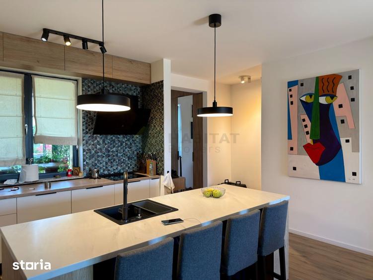 Casă cu 3 camere cu Teren 200 Mp în Central