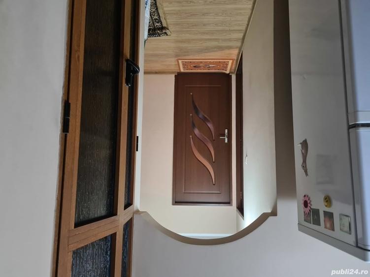 Apartament cu 4 camere în Târgu Bujor