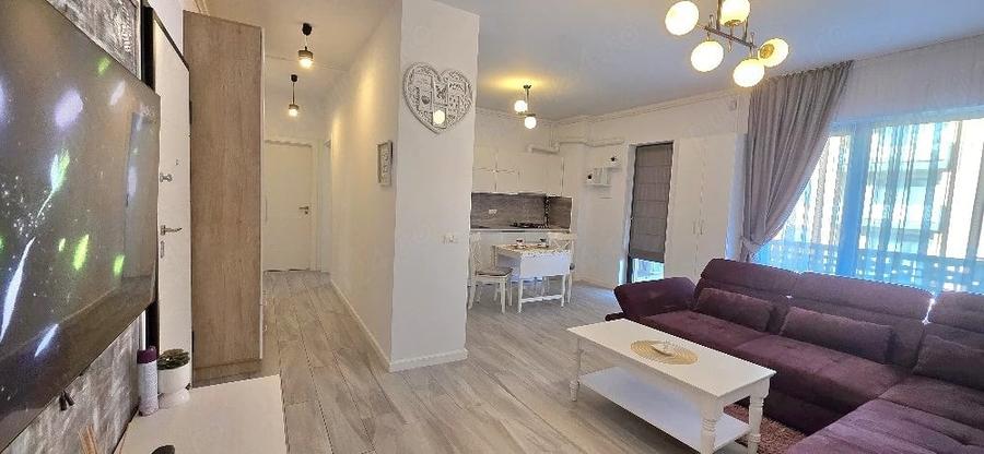 Apartament cu 2 camere decomandat în Central