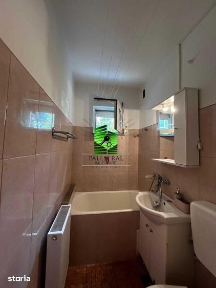 Apartament cu 3 camere decomandat în Centrul Civic