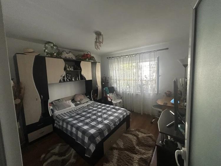 Apartament cu 2 camere decomandat, mobilat în Cug