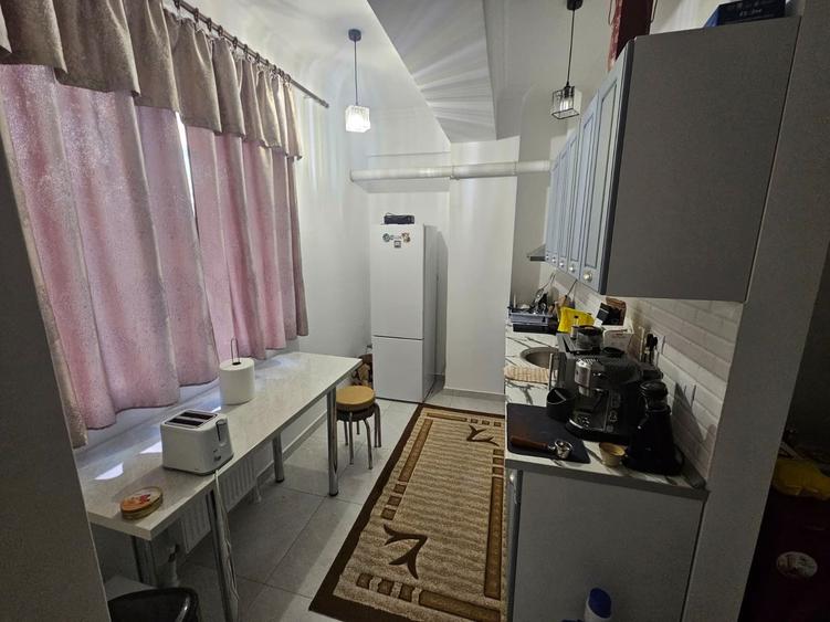 Garsonieră decomandată, mobilată în Inel II