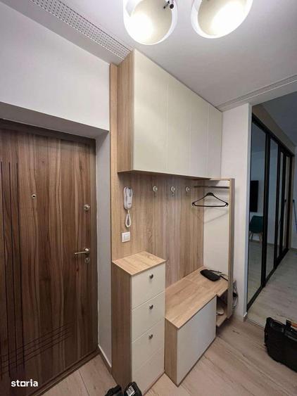 Apartament cu 3 camere semidecomandat în Grozăvești