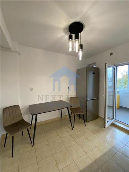 Apartament cu 2 camere decomandat în Zorilor
