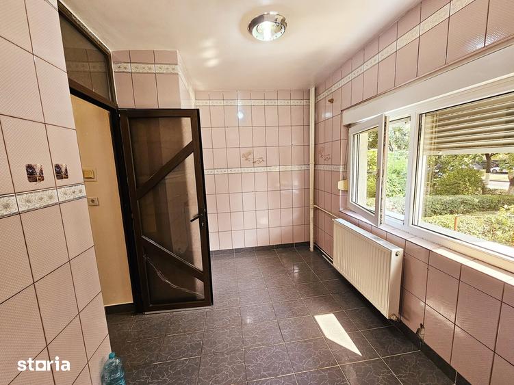Apartament cu 2 camere semidecomandat în Vest