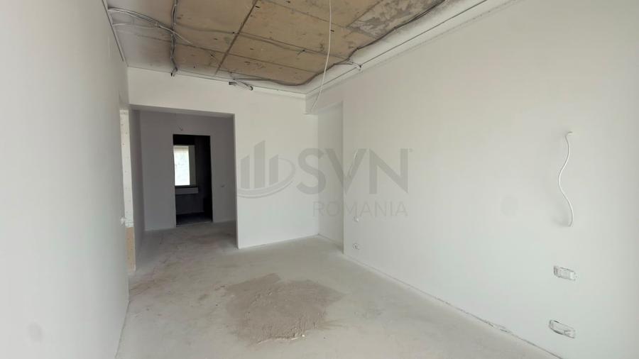 Apartament cu 4 camere decomandat în Colentina