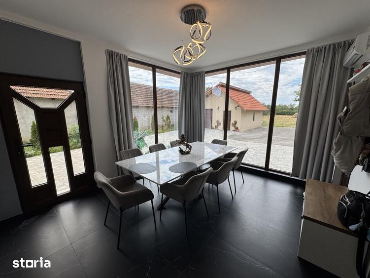 Casa cu 3 dormitoare, Living , Bucatarie, Dining, Caraseu, 15 Km de Sa - 8