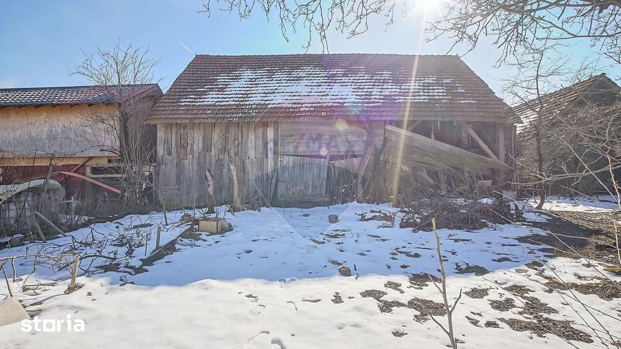 Casă cu 2 camere cu Teren 778 Mp în Tărlungeni