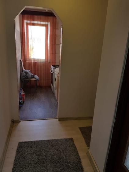 Apartament de vanzare - 3