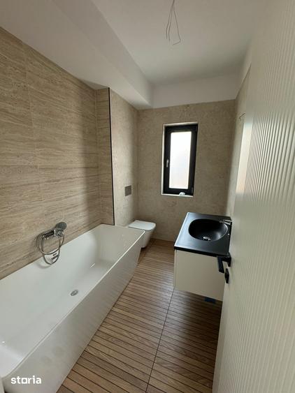 Casă cu 4 camere cu Teren 320 Mp în Ghencea