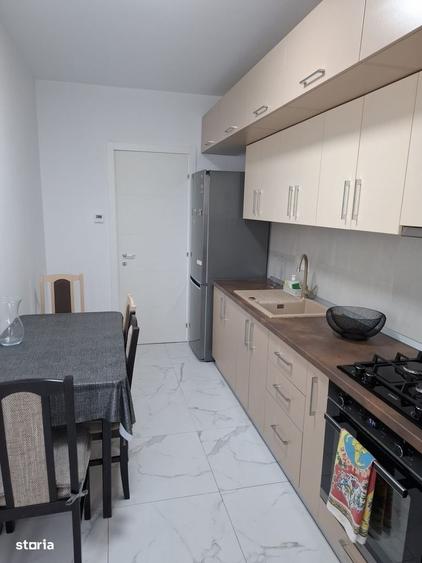 Ap 2 camere,centrala termica,lic de parcare - 16